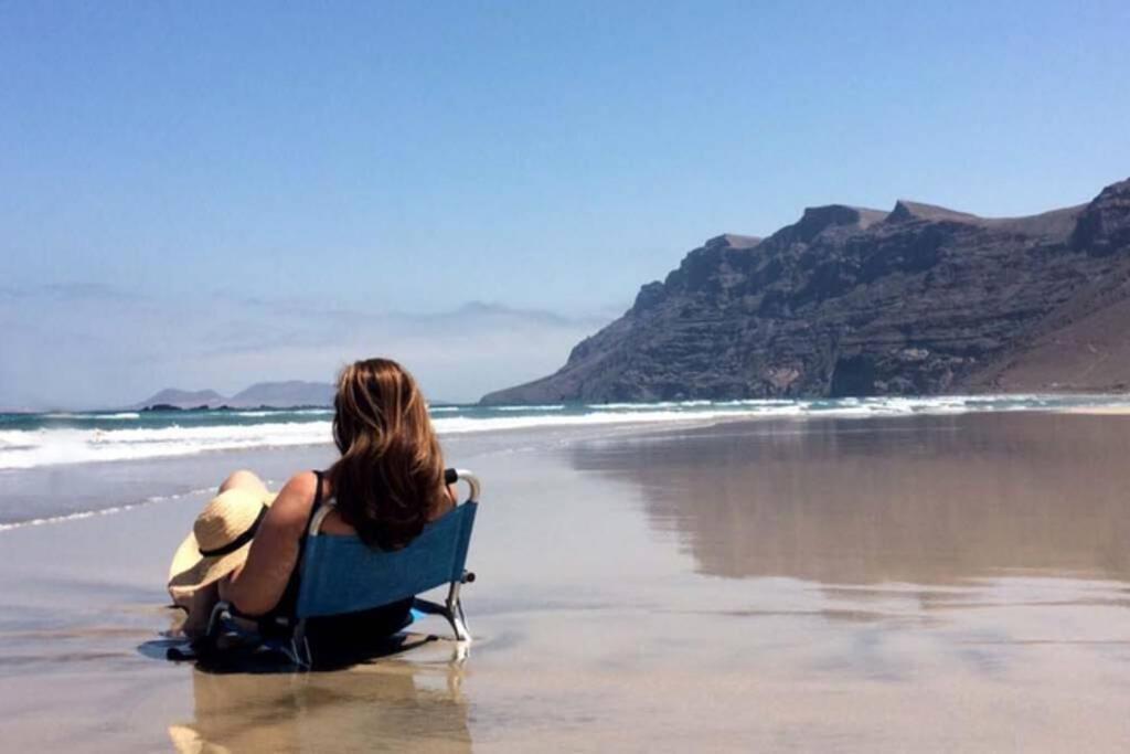 Lanzarote Famara Beach Ngoại thất bức ảnh