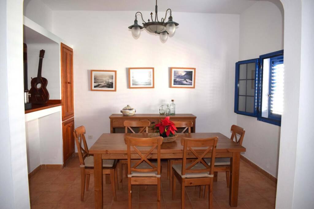 Lanzarote Famara Beach Ngoại thất bức ảnh