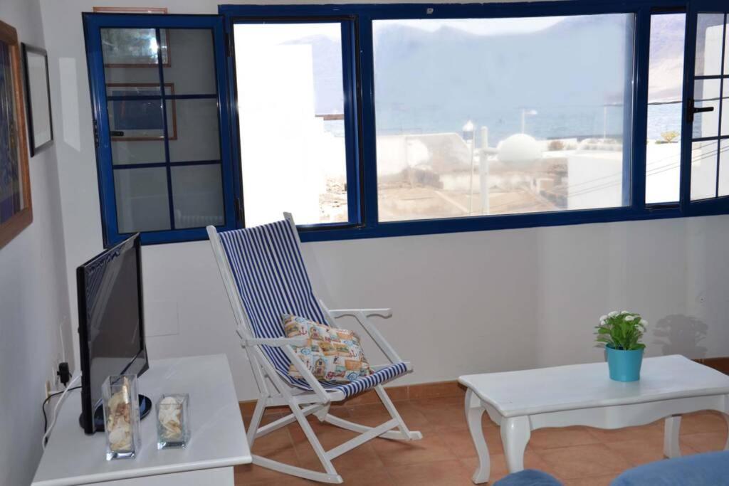 Lanzarote Famara Beach Ngoại thất bức ảnh